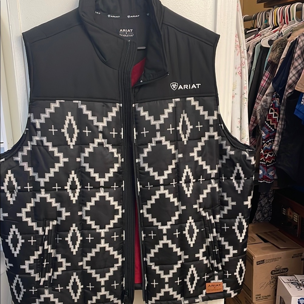 Ariat Black and White Geometric Vest